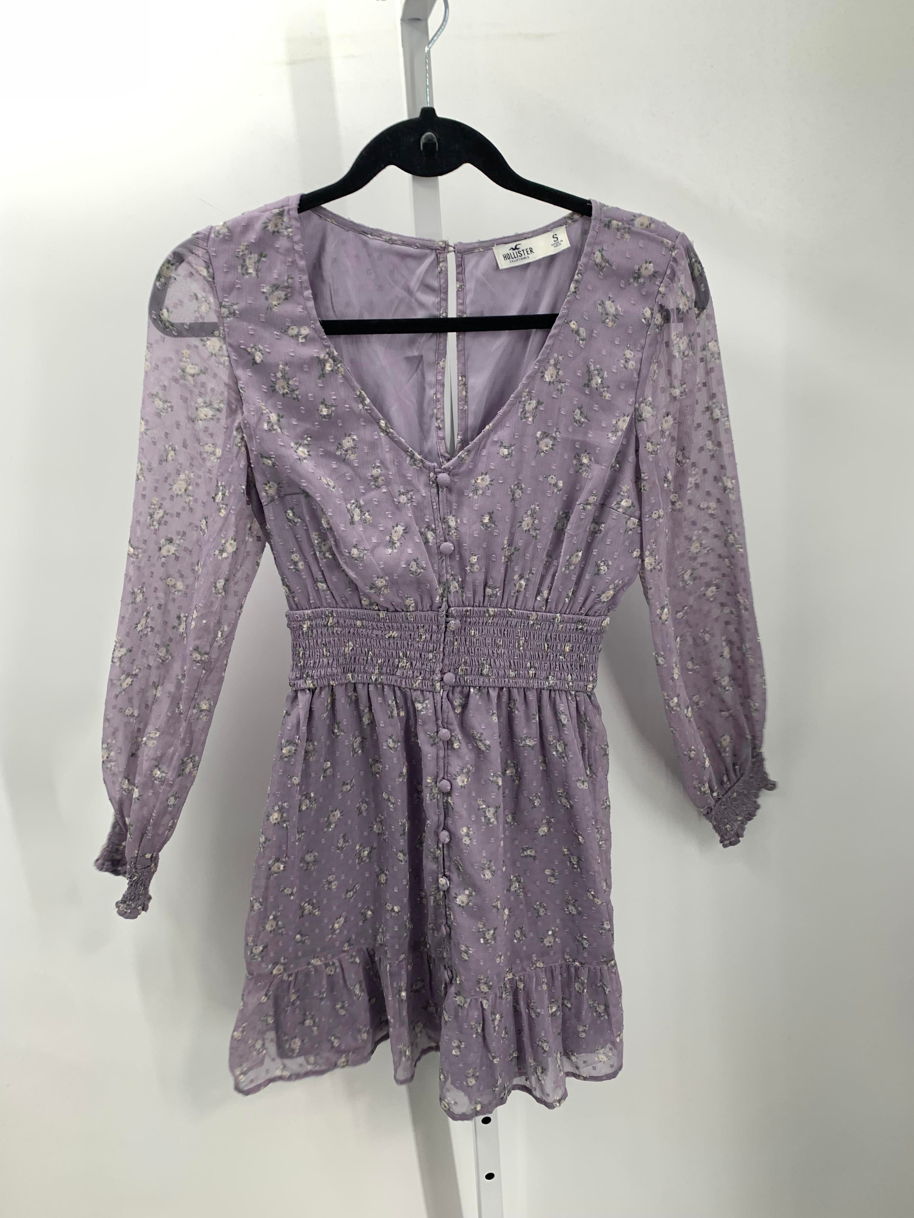 Hollister Size Small Juniors Long Sleeve Dress