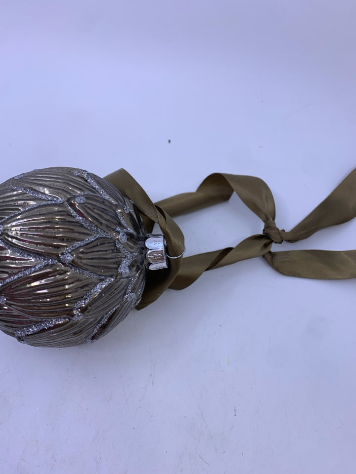 GLASS PINE CONE TEXTURED BULB ORNAMENT.