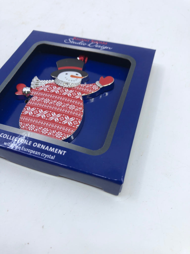 NIB SNOWMAN ORNAMENT.