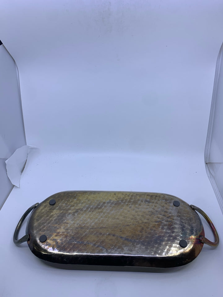 METAL HAMMERED TRAY W/HANDLES.