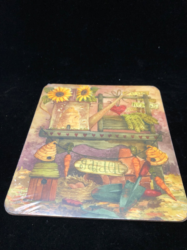 NIP GARDEN MOUSE PAD.