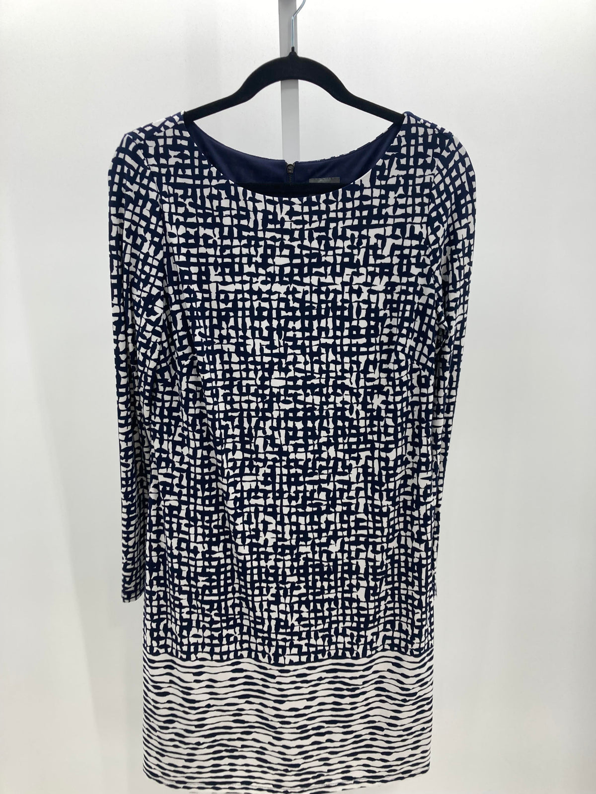 Vince Camuto Size 6 Misses Long Sleeve Dress