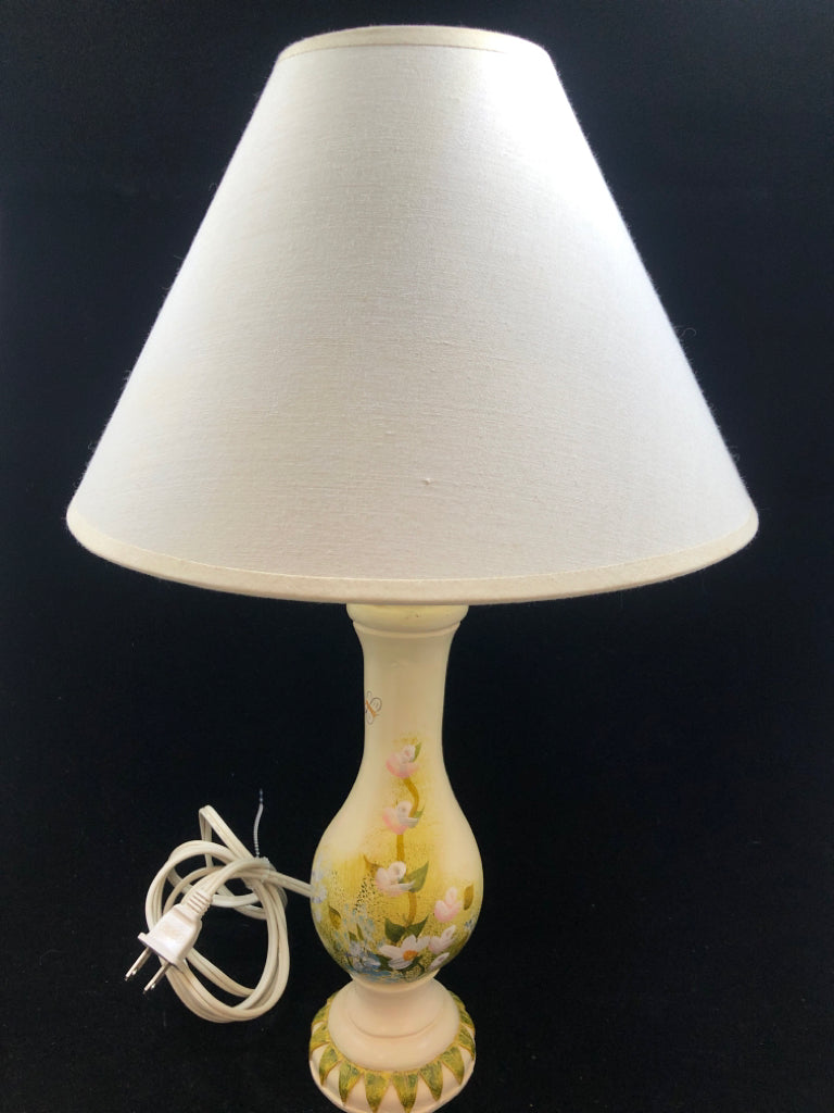 FLOWER PAINTED LAMP.