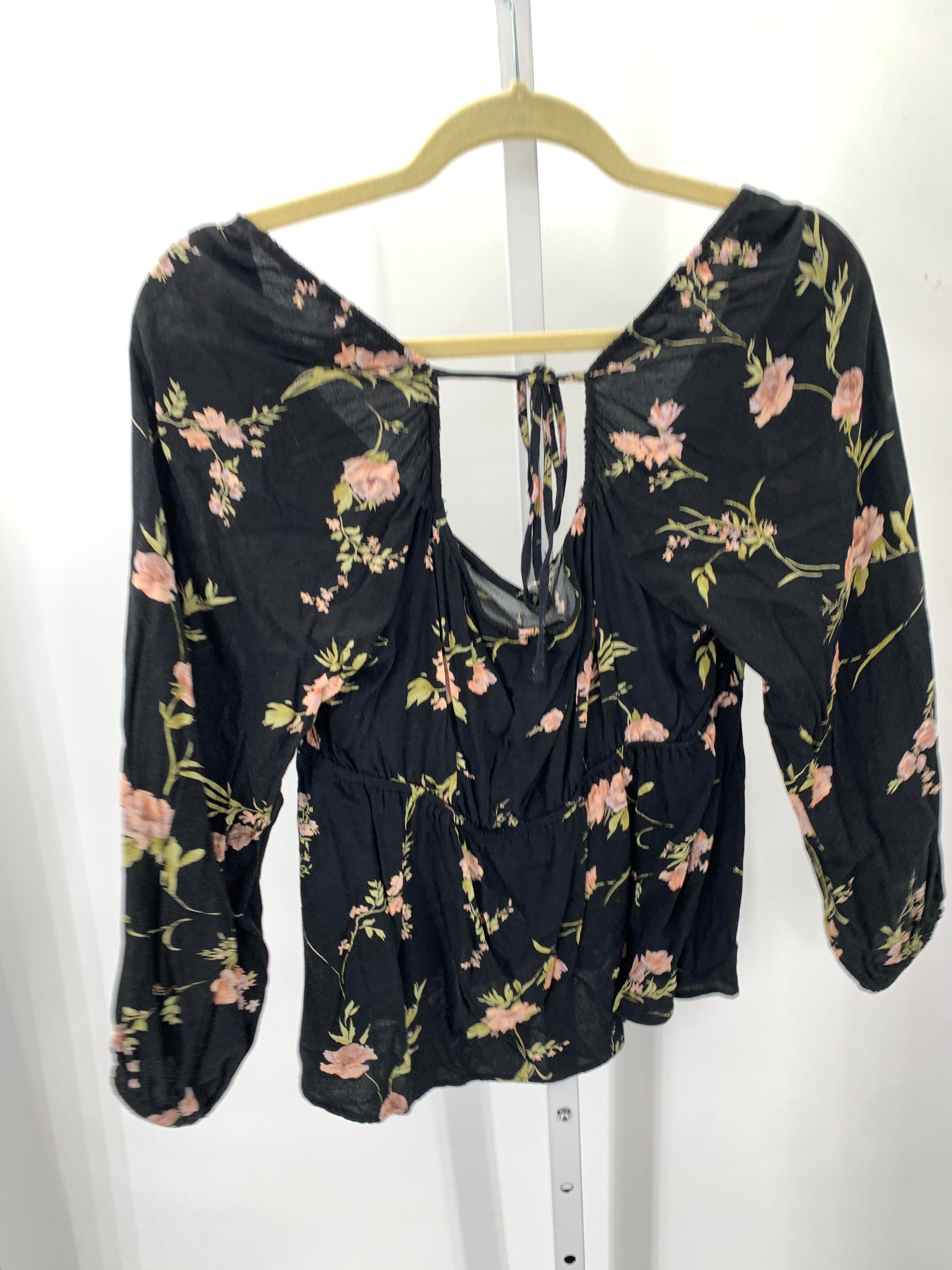 American Eagle Size Medium Misses Long Sleeve Shirt