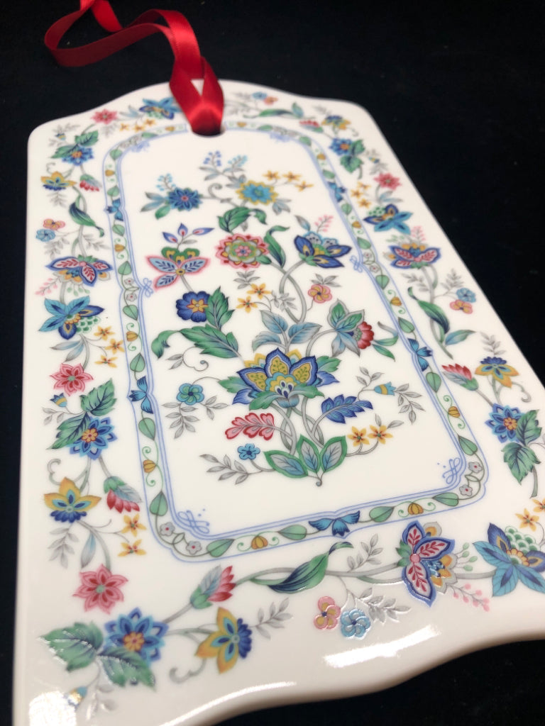 FLORAL CHEESE BOARD.