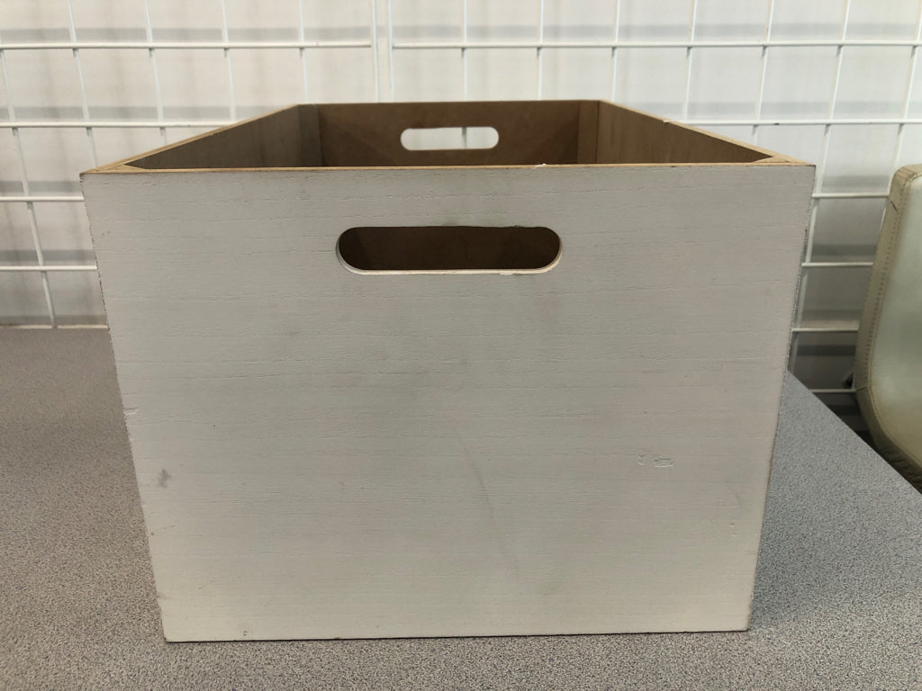 WOOD MERRY CHRISTMAS BOX W/HANDLES.