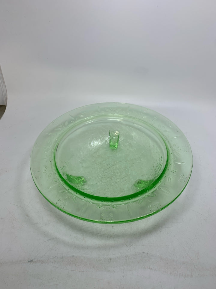 VTG FOOTED GREEN URANIUM CENTERPIECE BOWL COMPOTE DETAILED EDGE.