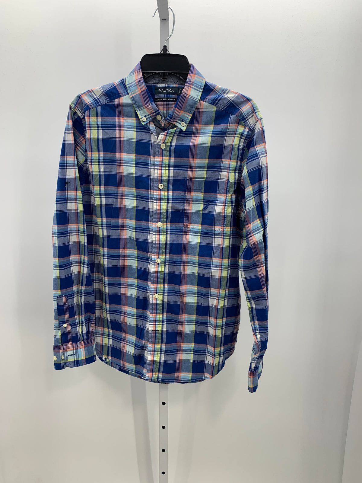 PLAID BTN DOWN