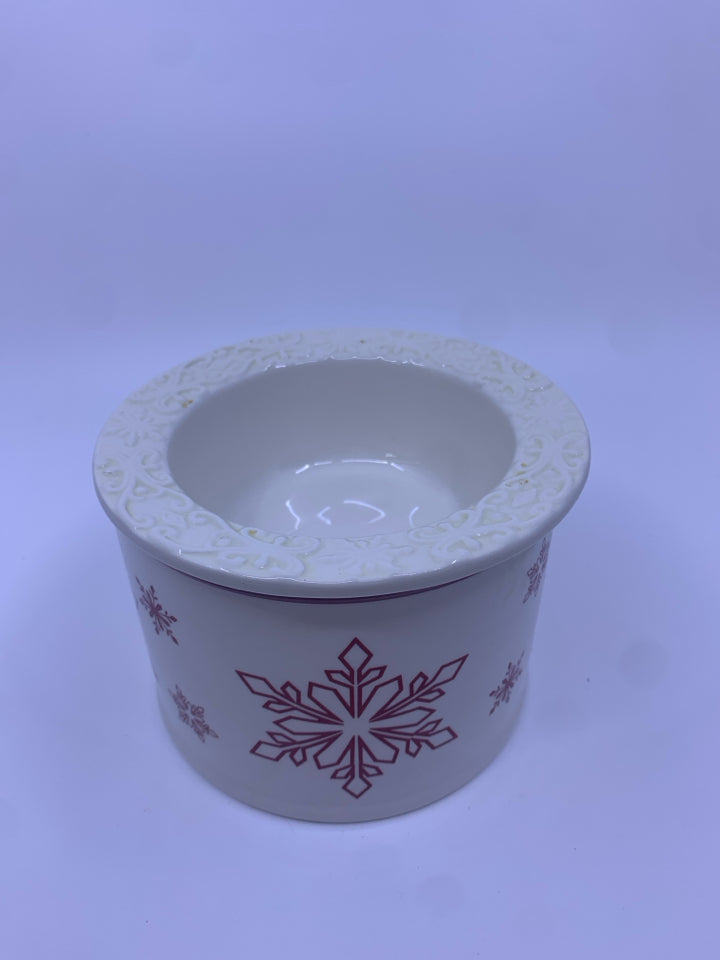 2PC WHITE AND RED SNOWFLAKE DIP CHILLER.