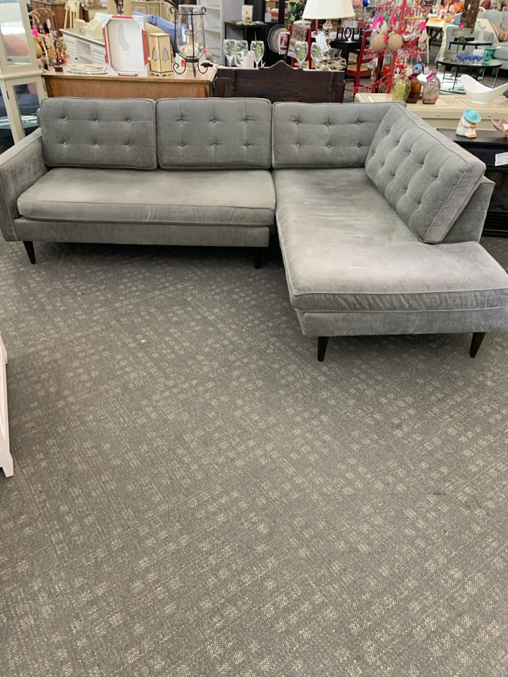 WEST ELM CHARCOAL GREY SECTIONAL SOFA *MINOR WEAR*.