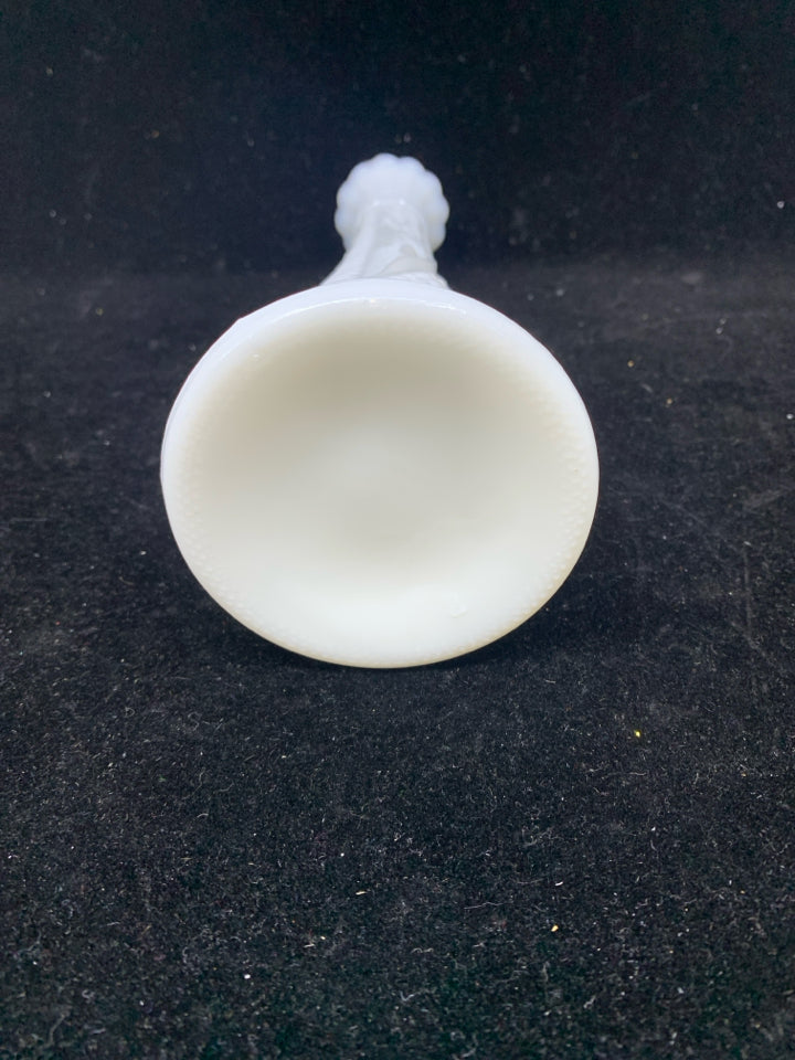 VTG MILK GLASS TEXTURED VASE W/ SCALLOP EDGE.