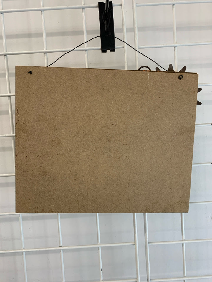 "WELCOME FRIENDS" BURLAP SUNFLOWER SIGN.