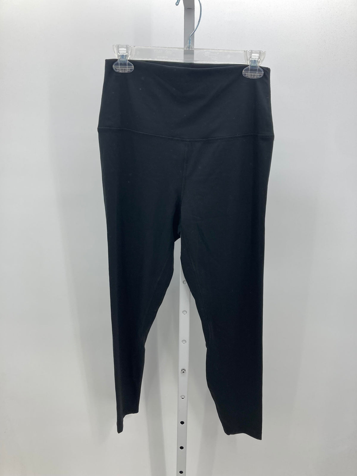 Yogalicious Size Extra Large Misses Leggings