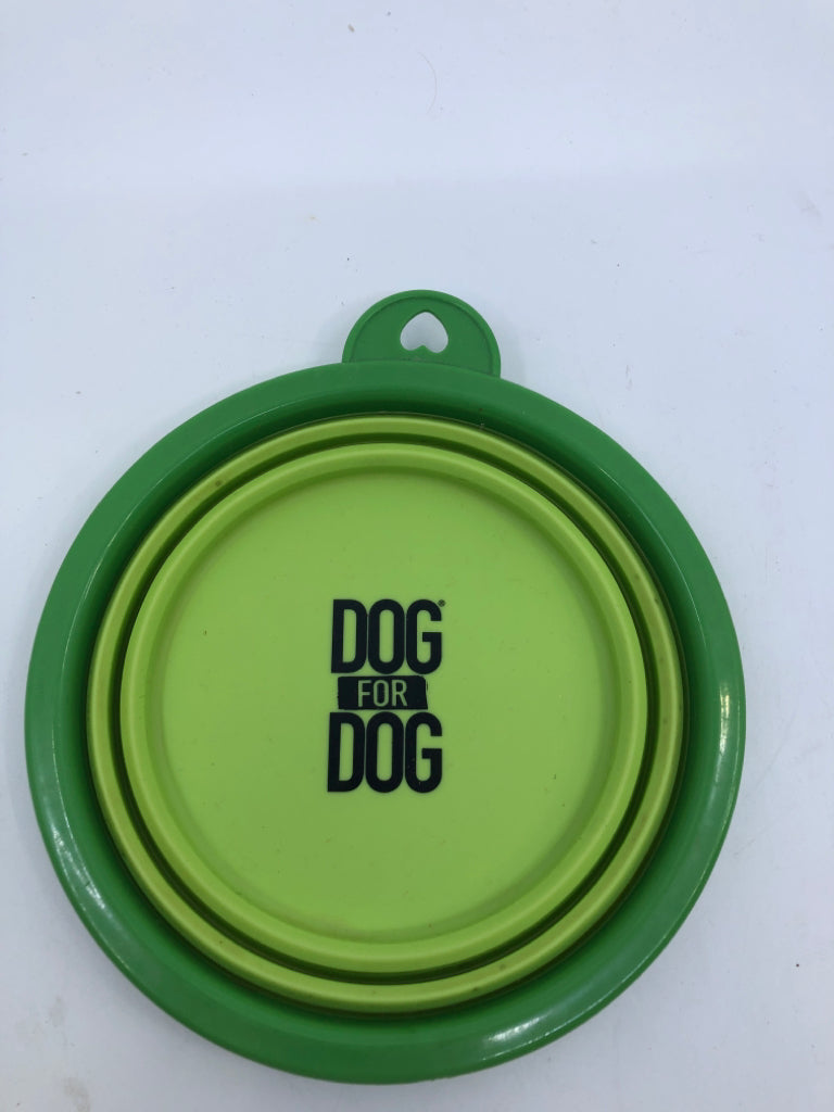 DOG TRAVEL WATER BOWL.