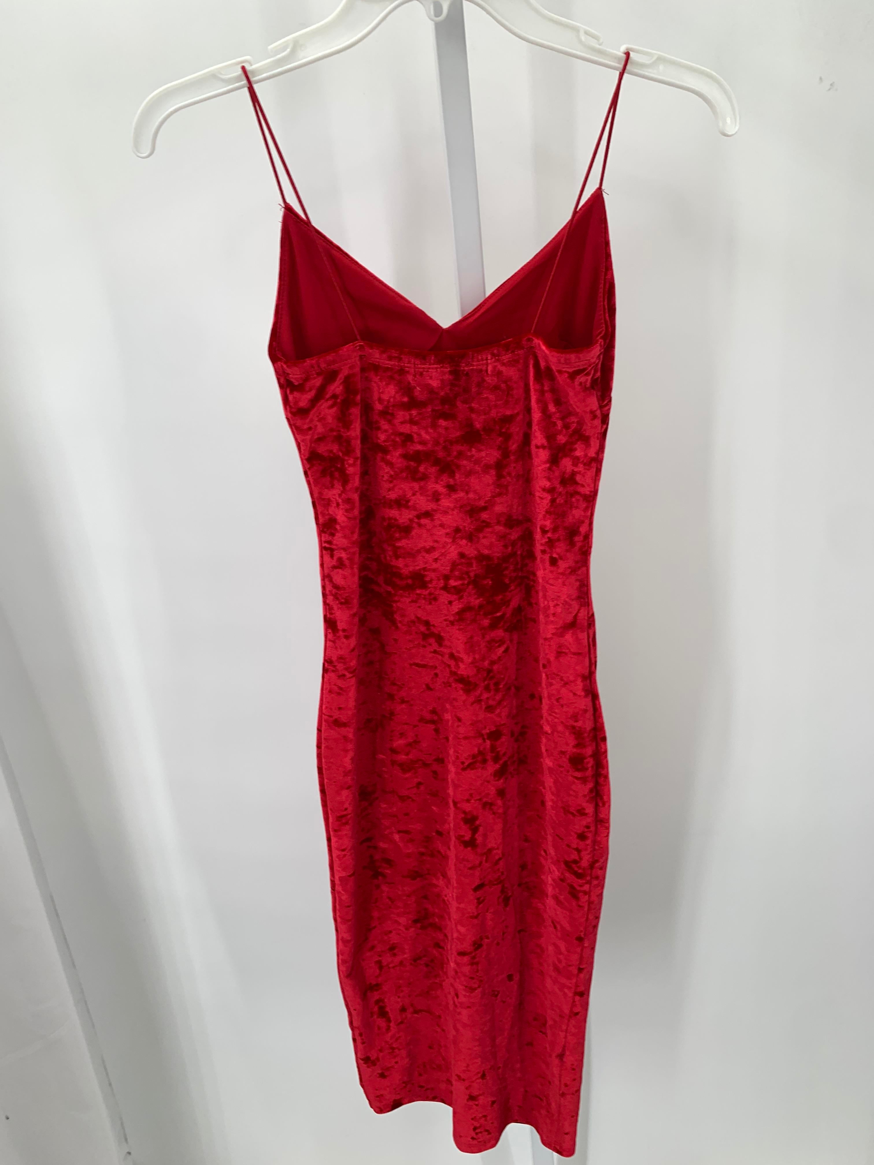 Size XXS Juniors Sleeveless Dress