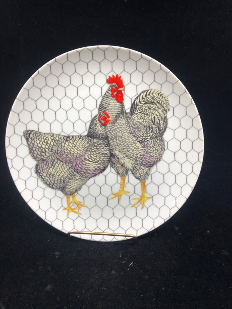 2 CHICKENS WHITE PLATE.