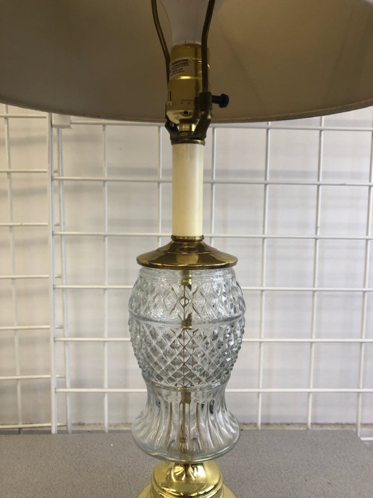 GOLD METAL BASE W/ GLASS MIDDLE + TAN SHADE LAMP.