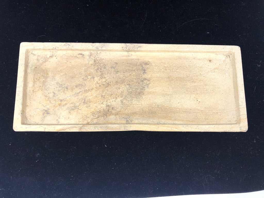 HEAVY RECTANGLE STONE TRAY.