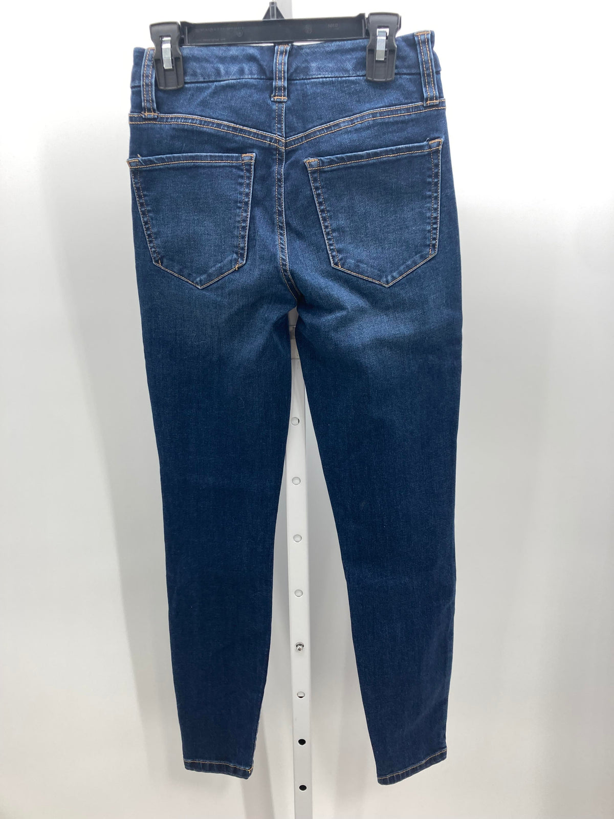 BCBG Size 0 Misses Jeans
