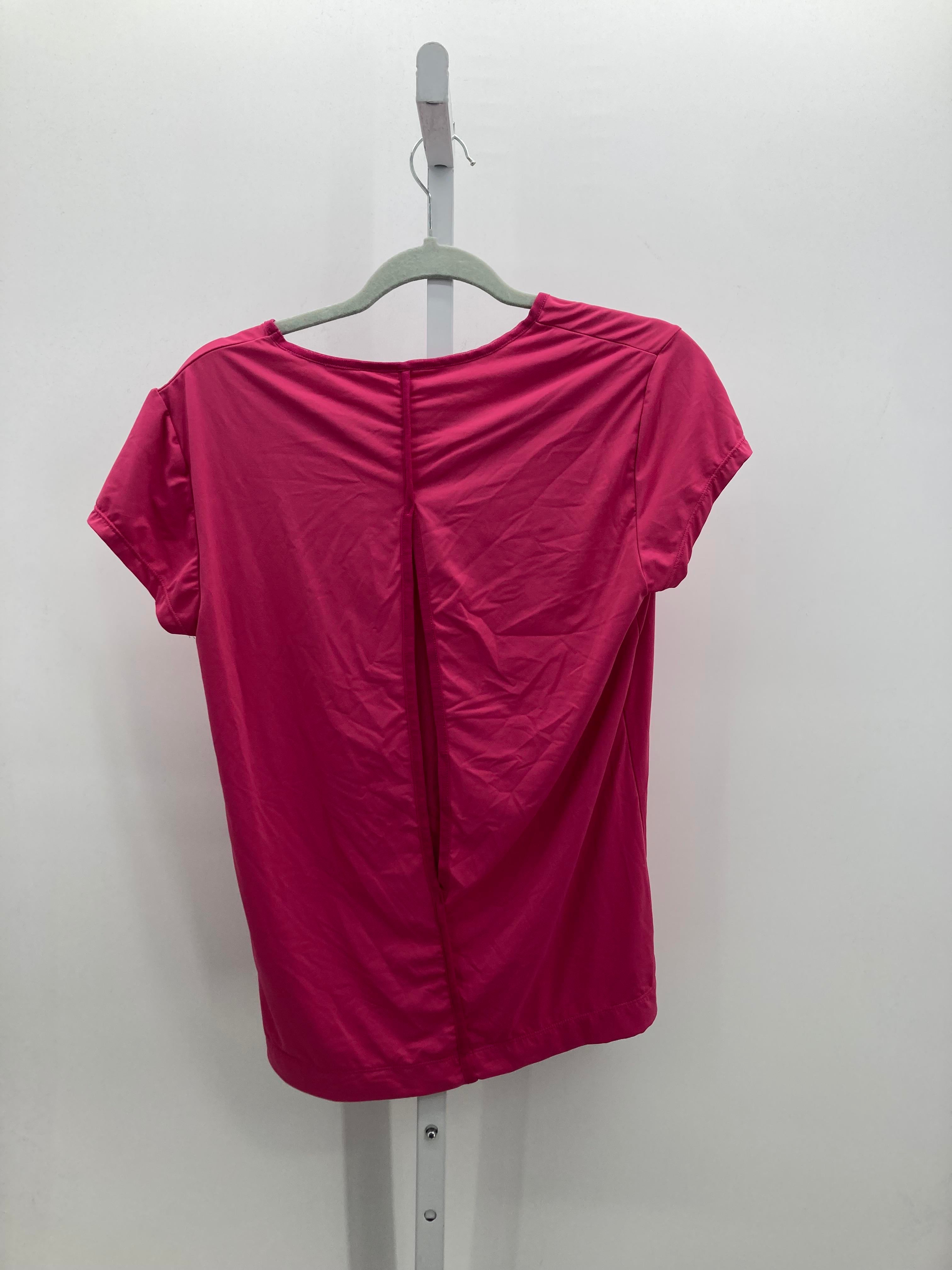 Size Medium Misses Short Sleeve Shirt