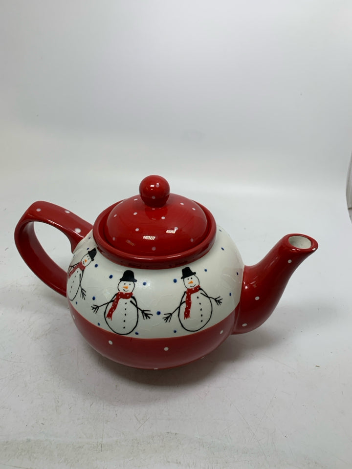 RED/WHITE POLKA DOTS ND SNOWMEN TEAPOT.
