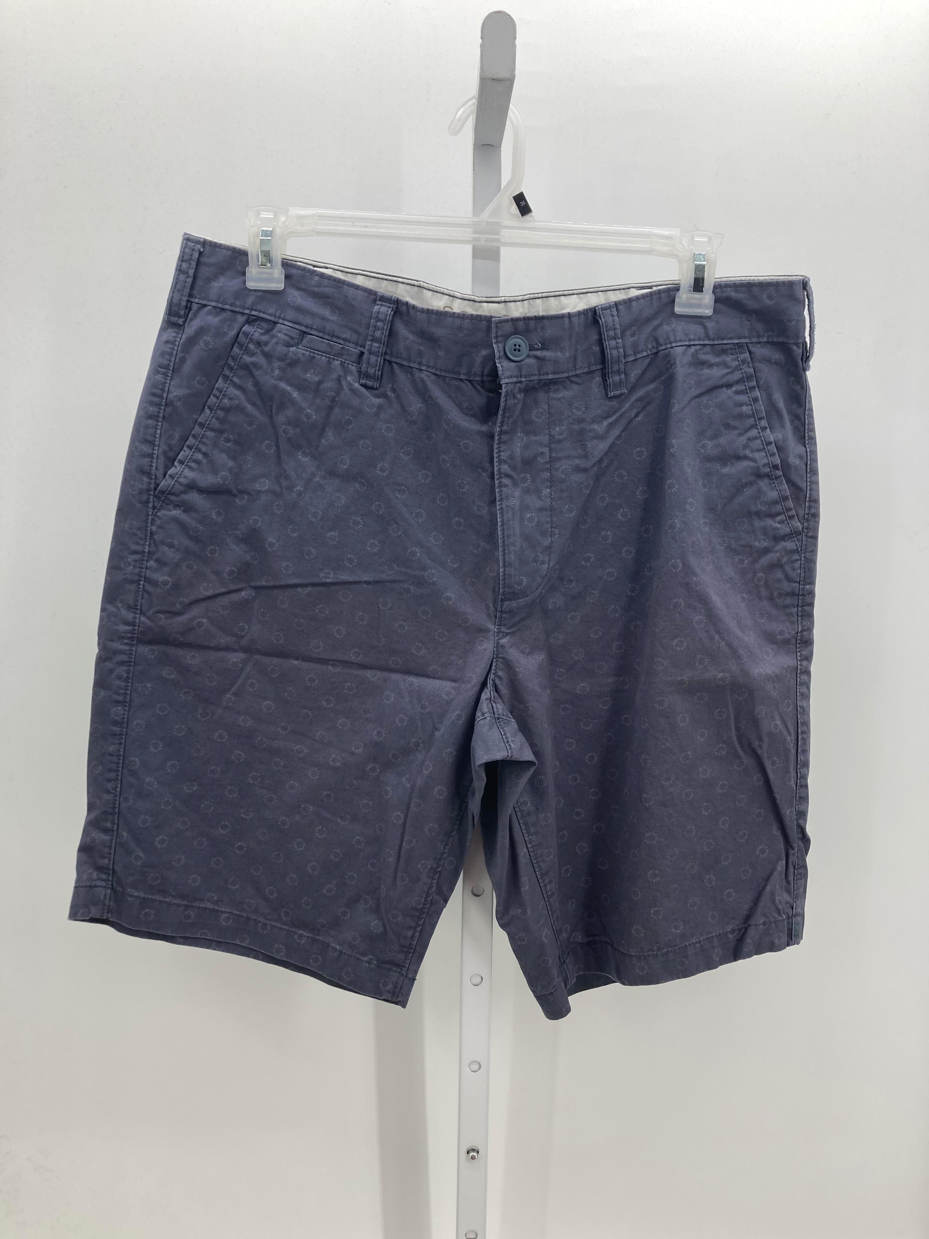 CIRCLE PATTERN KHAKI SHORTS