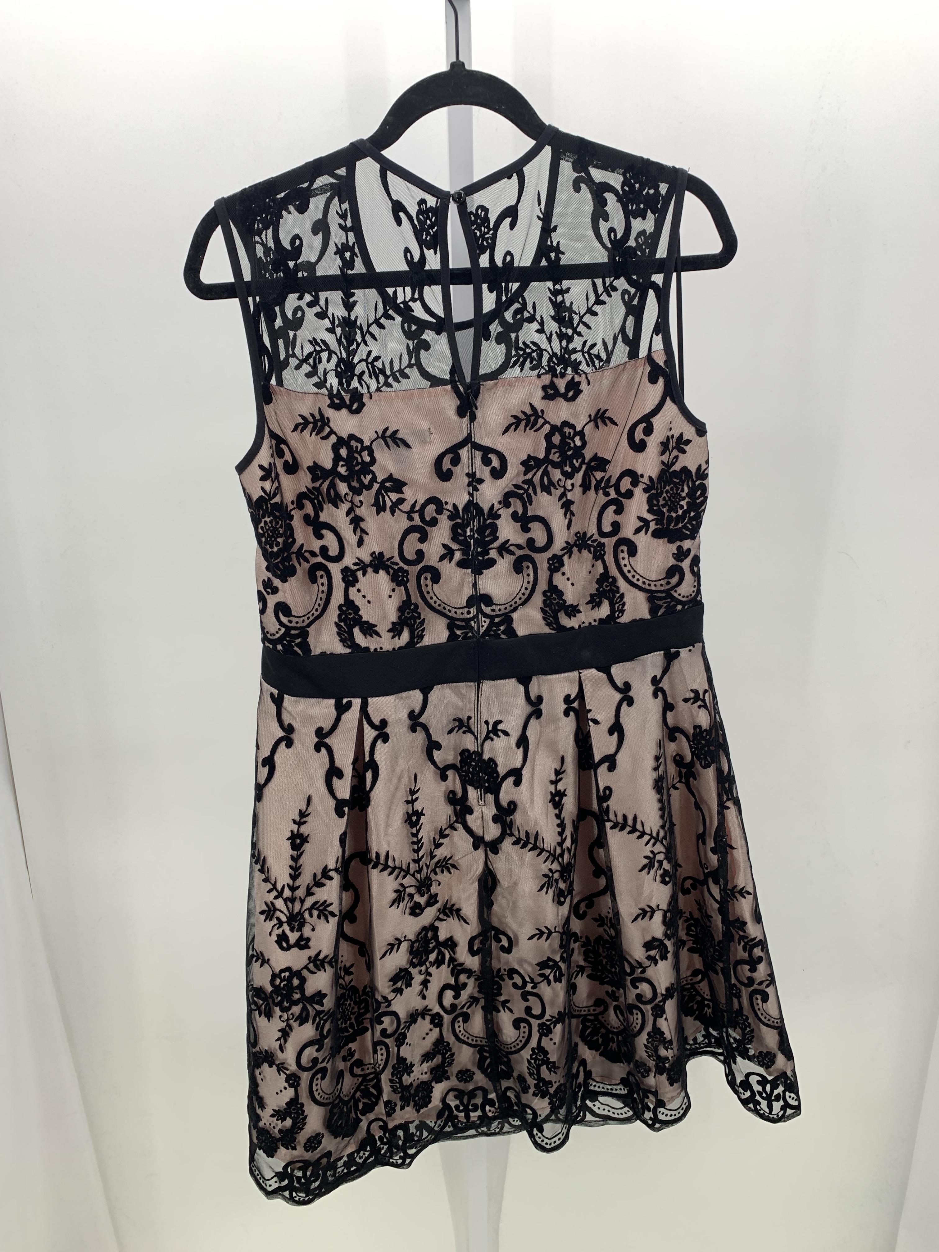 Roz & Ali Size 16 Misses Sleeveless Dress