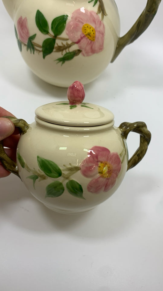 32PC SVC FOR 4 VTG DESERT ROSE.