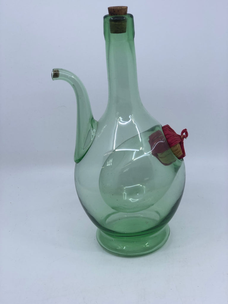 GREEN GLASS WINE DECANTER.