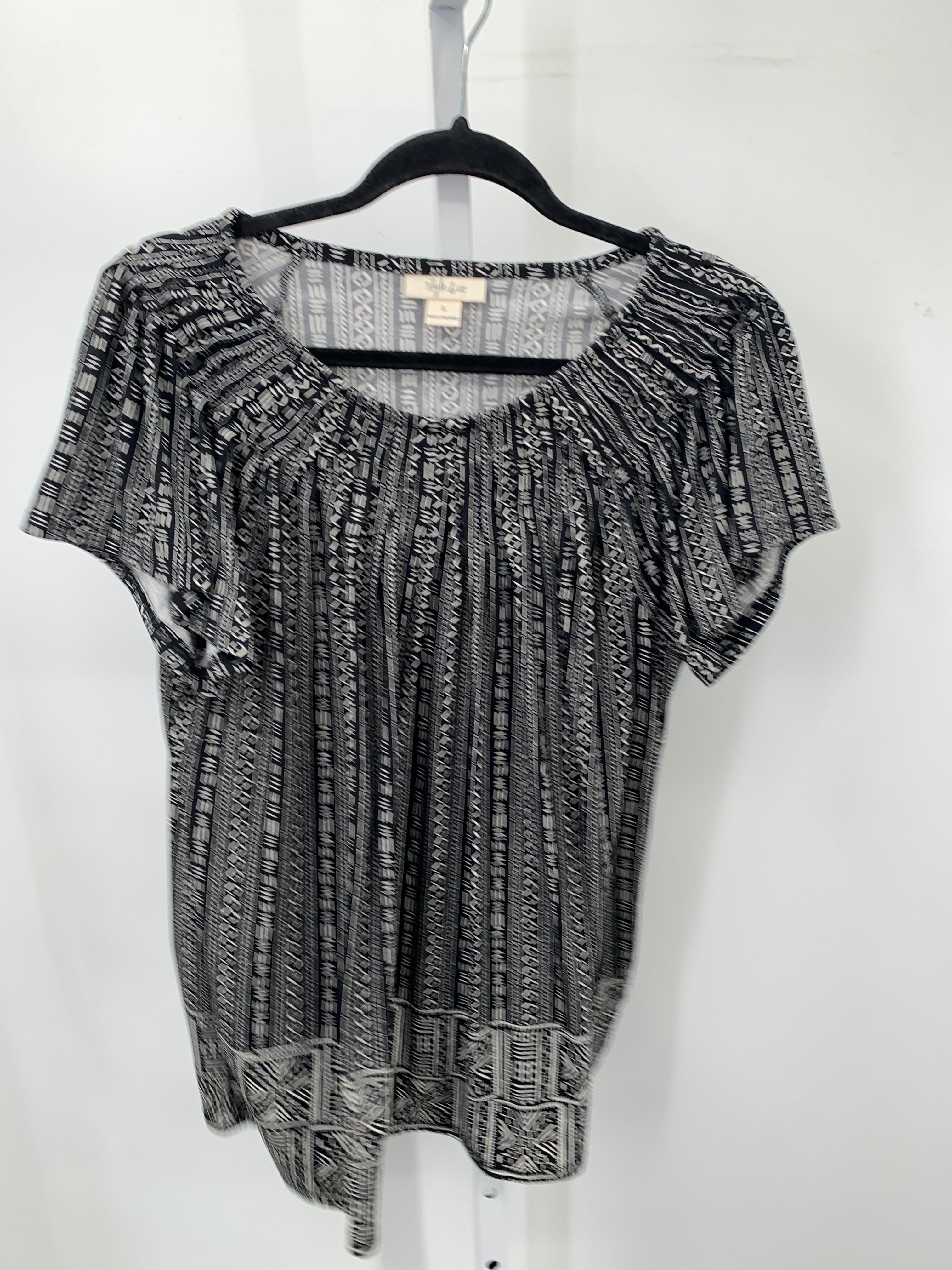 Style & Co. Size Large Misses Short Sleeve Shirt