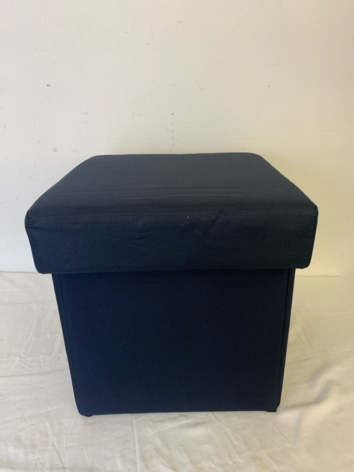 NAVY BLUE FOLDABLE FOOT CUBE OTTOMAN W/ TRAY.