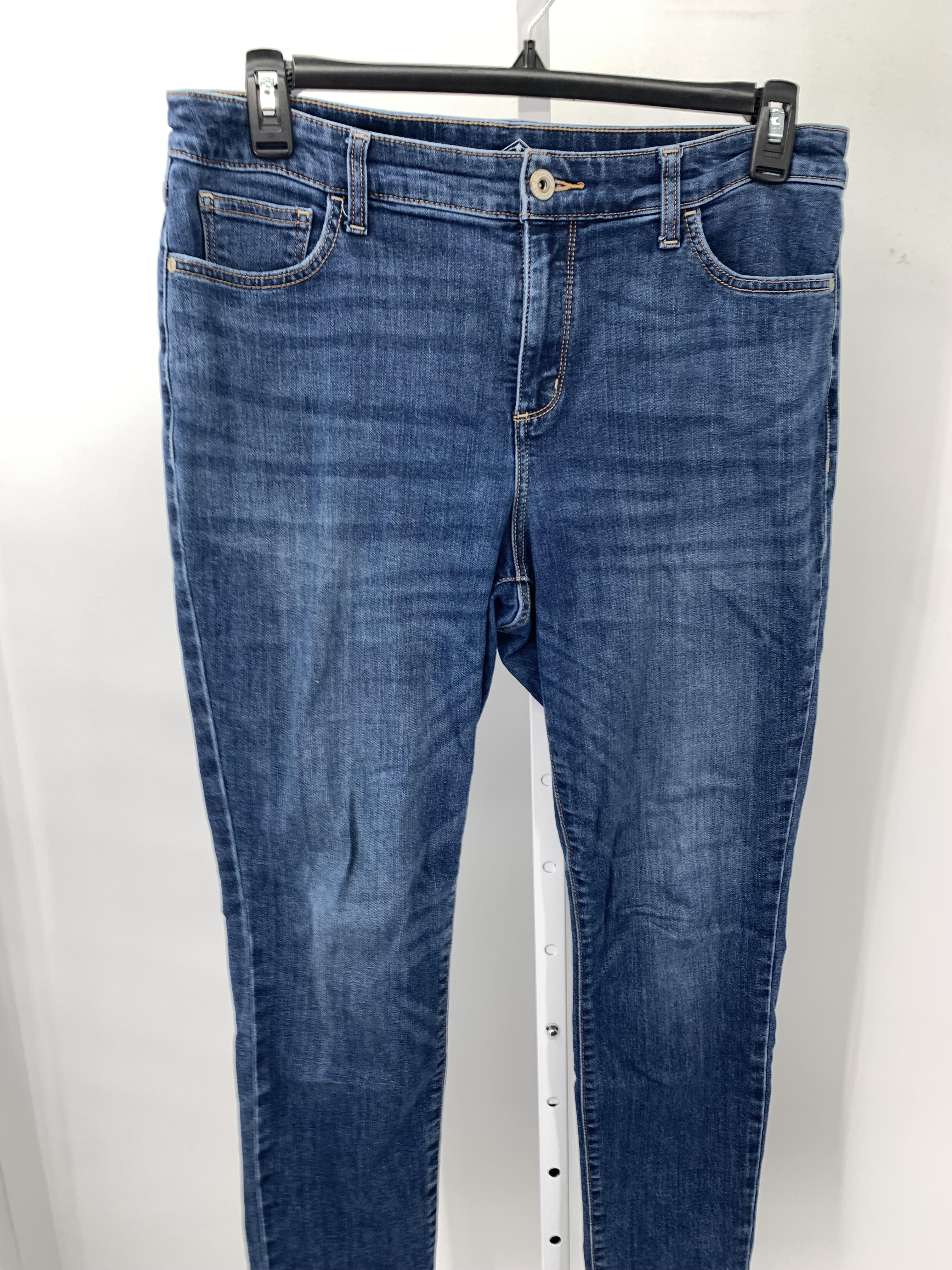 St. Johns Bay Size 14 Misses Jeans