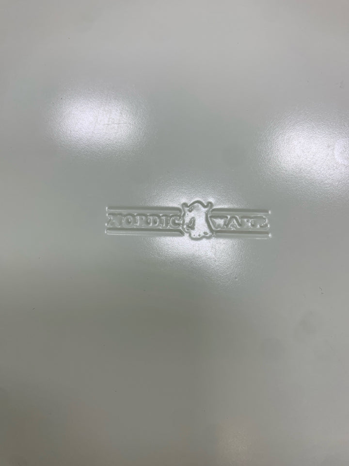 RED NORDIC WARE SPRING-FORM CAKE PAN.