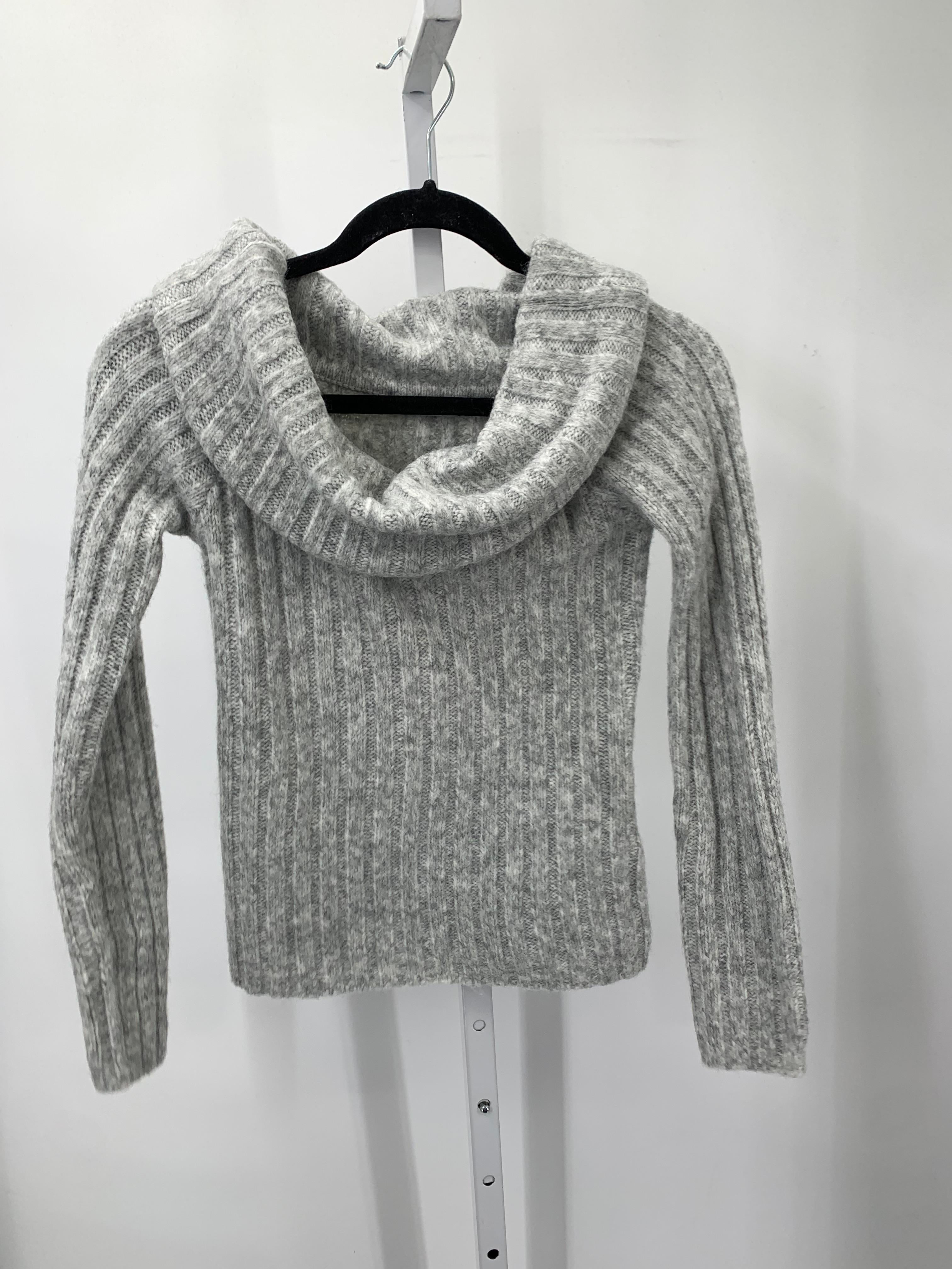 Abercrombie Size Small Juniors Long Sleeve Sweater