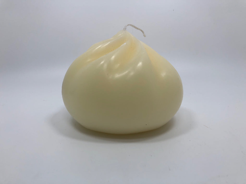 WHITE CANDY DROP W/FACE CANDLE.