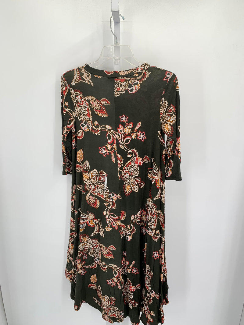 Size Small Misses Short Sleeve Dress