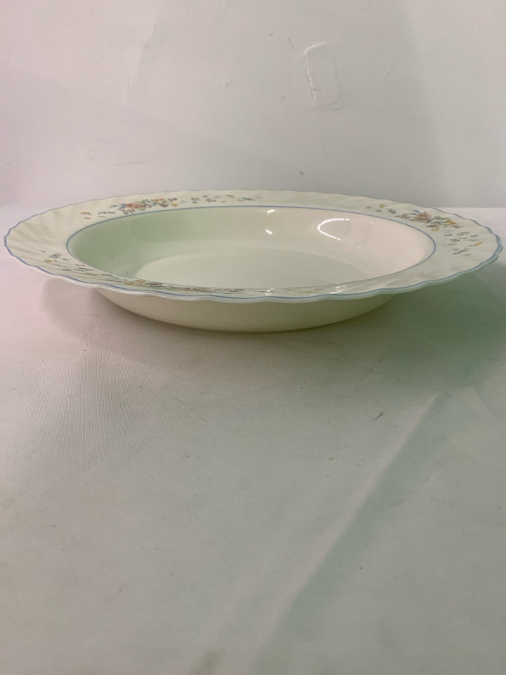 BLUE FLORAL WHITE SERVING BOWL.