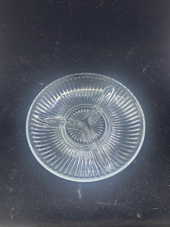 RIBBED DIVIDED GLASS BOWL.