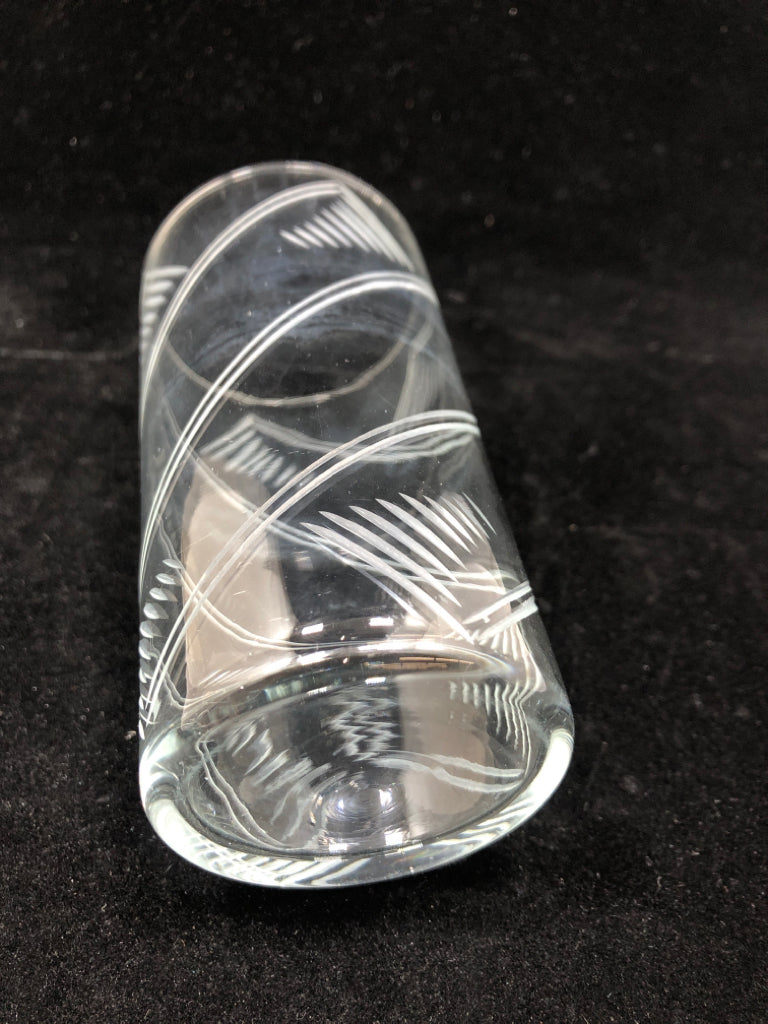 5PC ETCHED GLASS TUMBLERS.