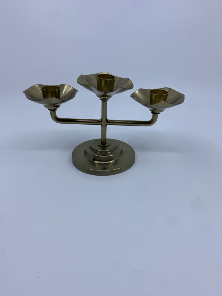 BRONZE 3 SECTION TAPER CANDLE HOLDER.