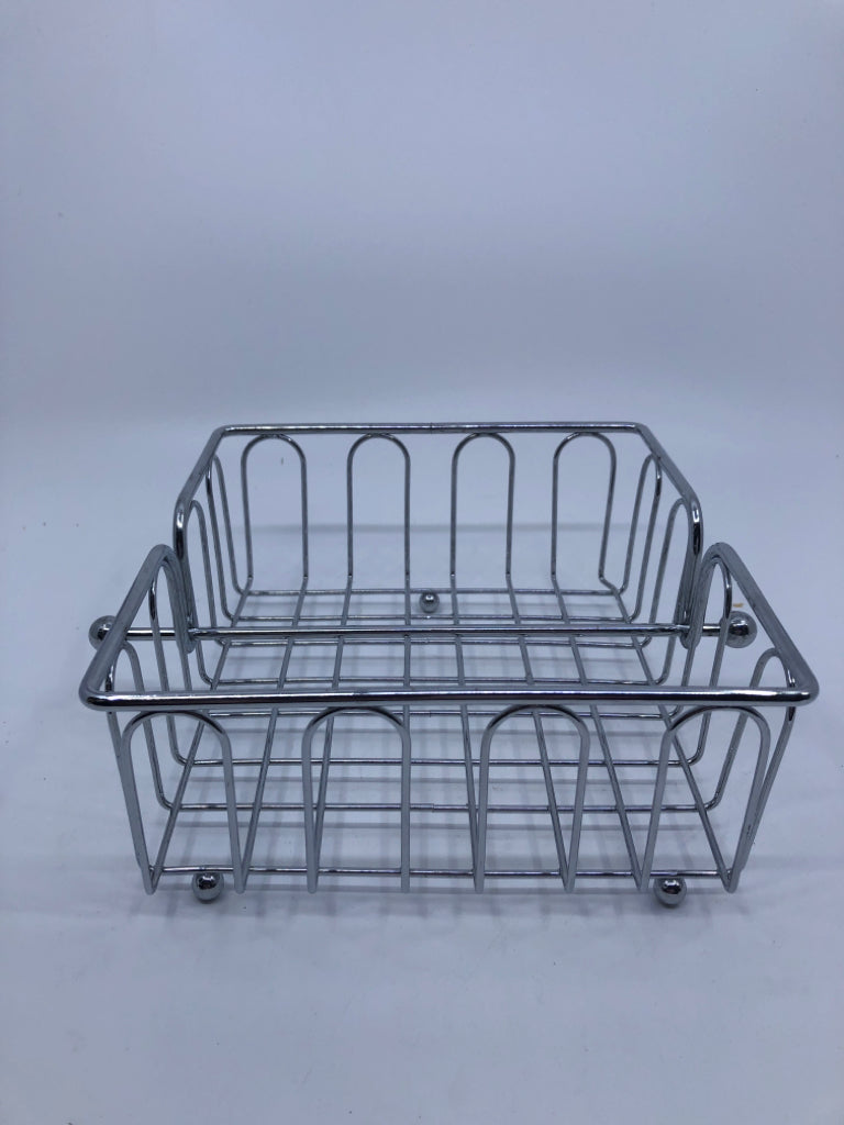 2PC METAL WIRE NAPKIN HOLDER.