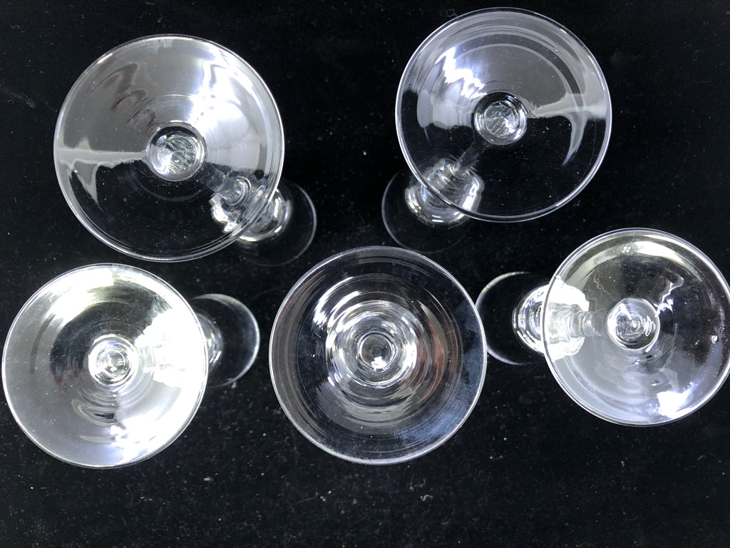 5 GLASS TABLE CENTERPIECE CANDLE GLASSES.