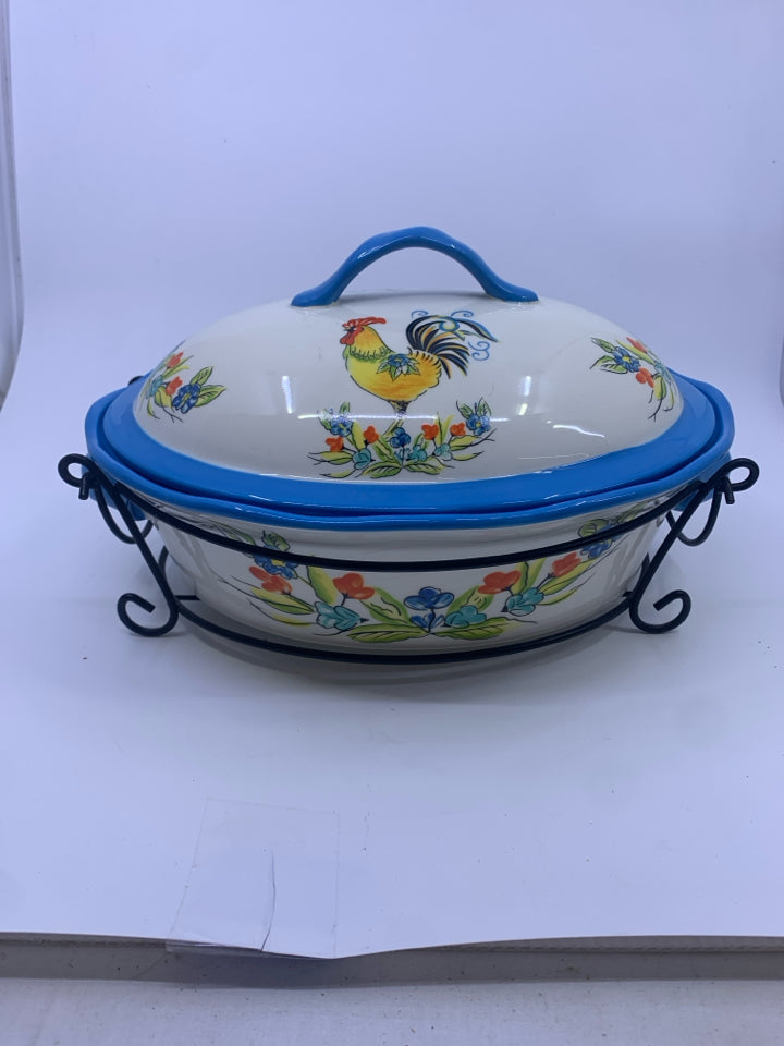 OVAL ROOSTER DISH W BLACK STAND.