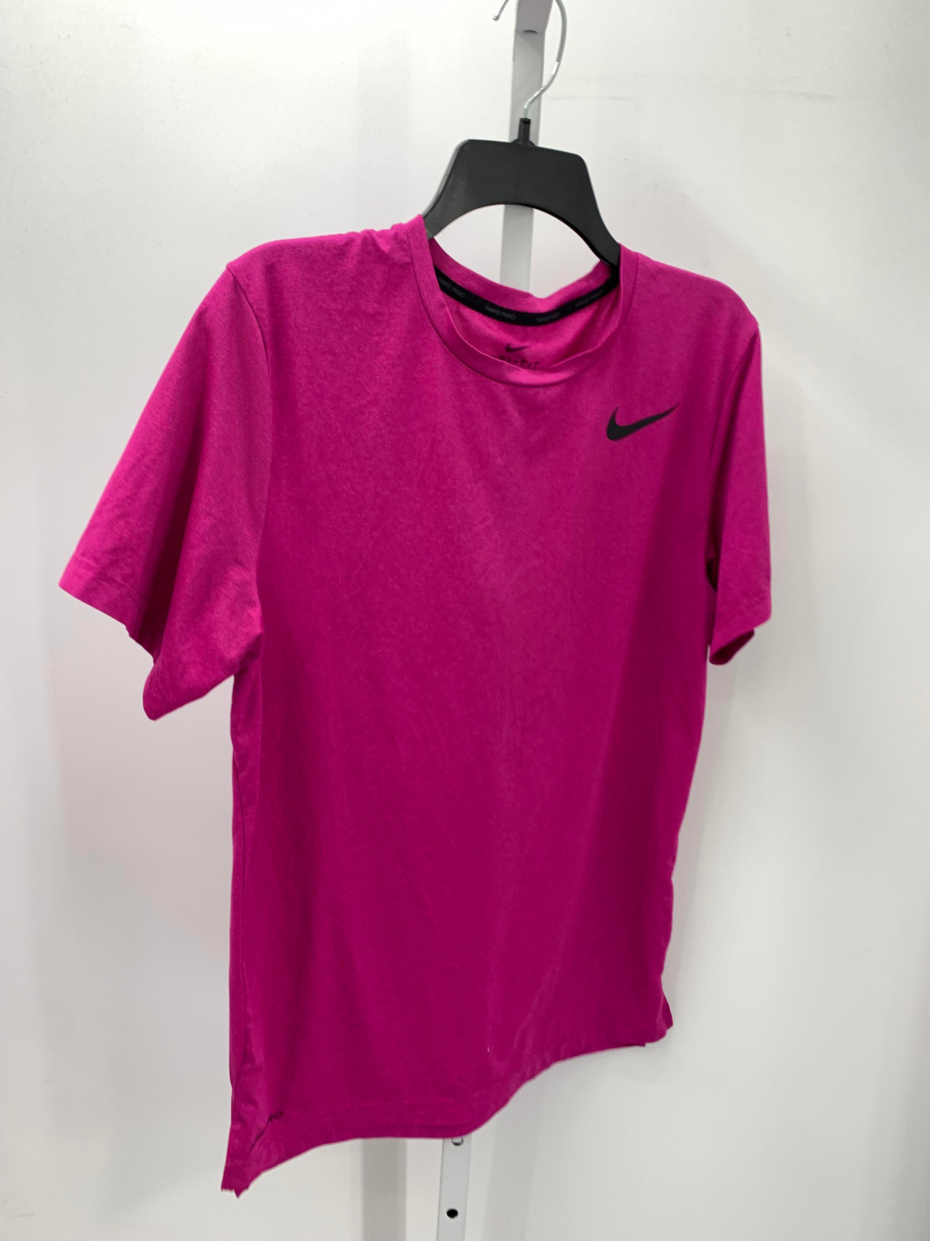 Nike Size Small Misses Short Sleeve Shirt
