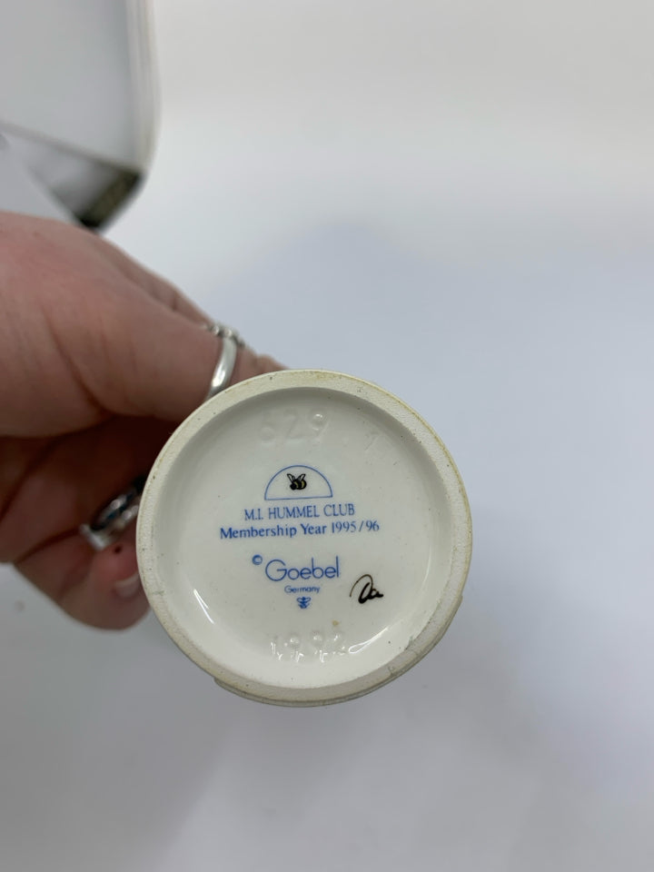 VTG FROM ME TO YOU HUMMEL #629 CLUB EDITION 1992.