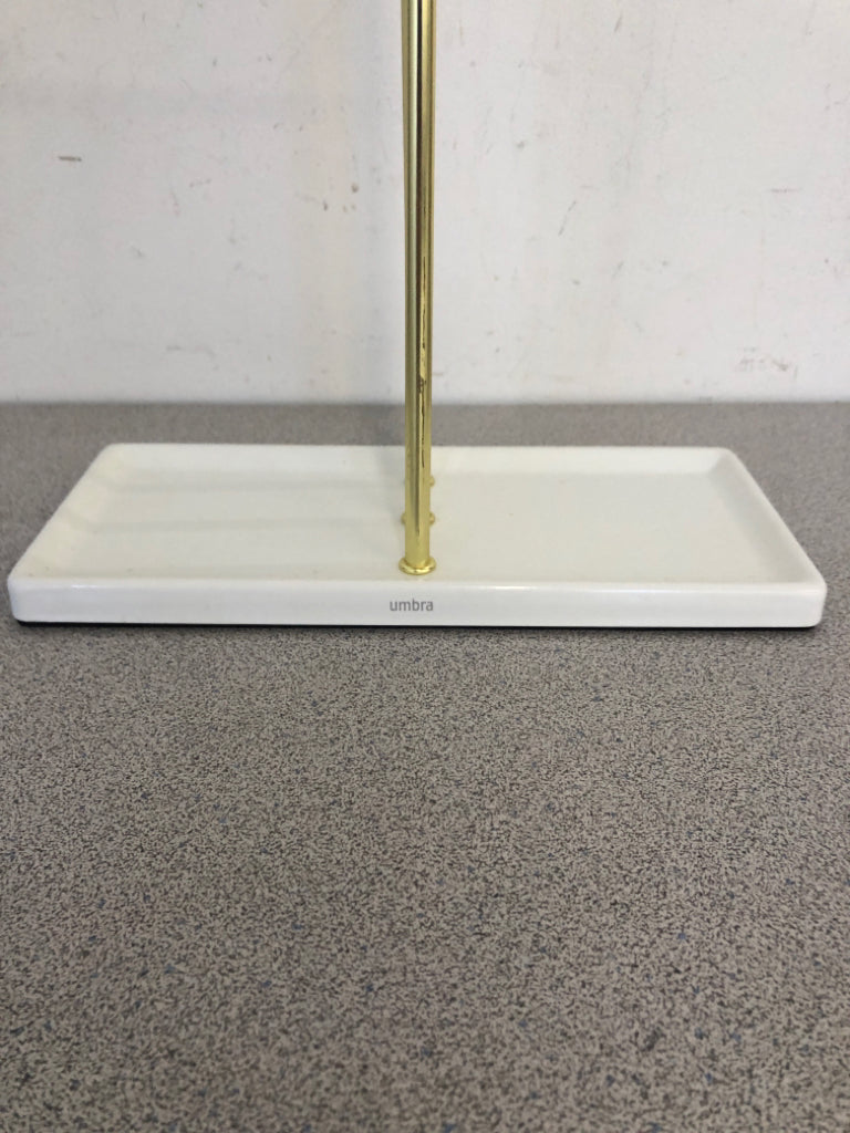 3 TIER GOLD METAL NECKLACE HOLDER.