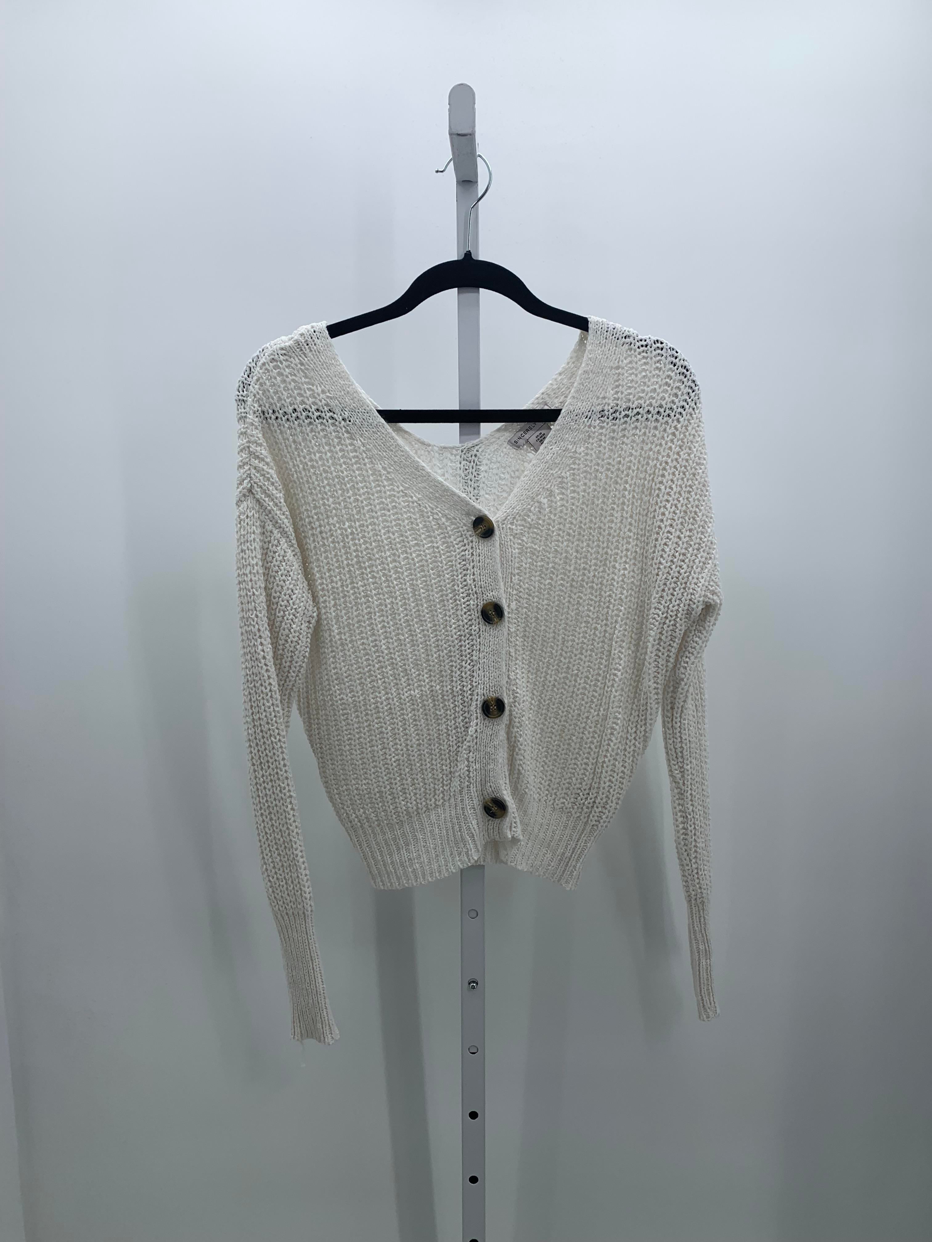Size Medium Juniors Long Sleeve Sweater