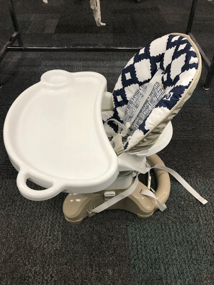Fisher Price SPACE SAVER High Chair