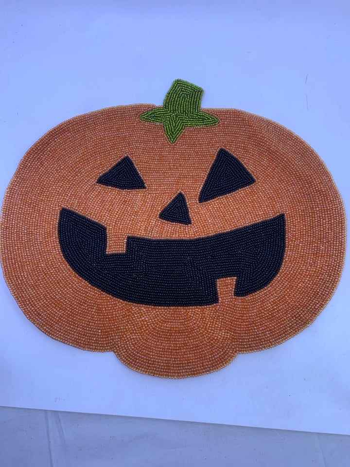 BEADED PUMPKIN CENTERPIECE FABRIC.