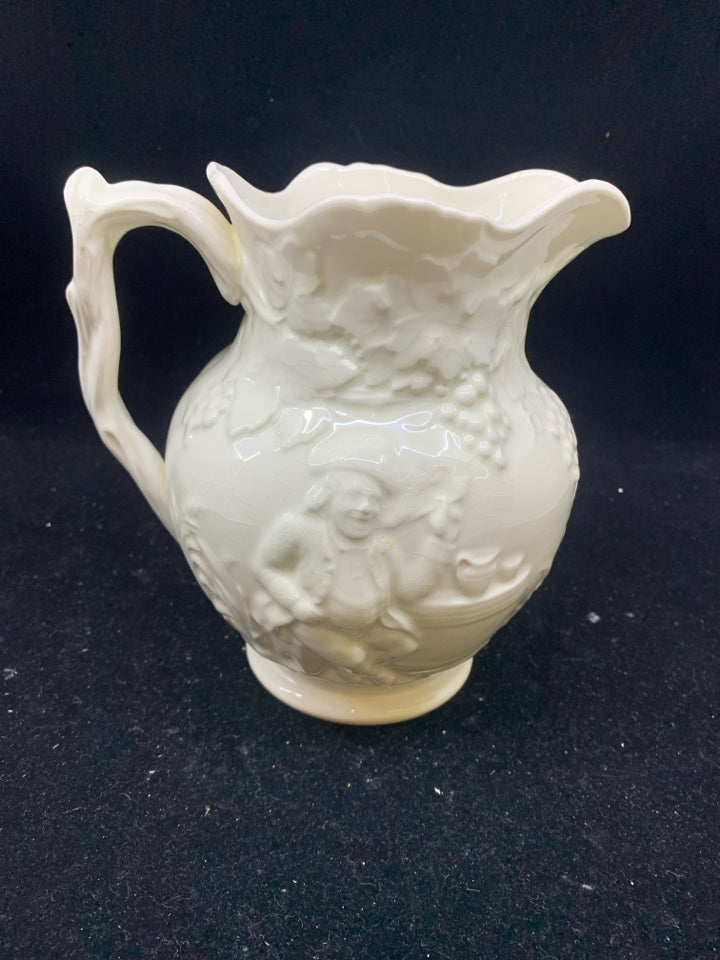 VTG WHITE EMBOSSED SPODE PITCHER.